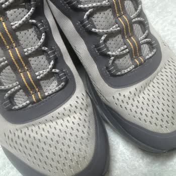 Skechers Erkek Ayakkabısında Kısa Sürede Renk Değişimi Ve Kırılma Sorunu