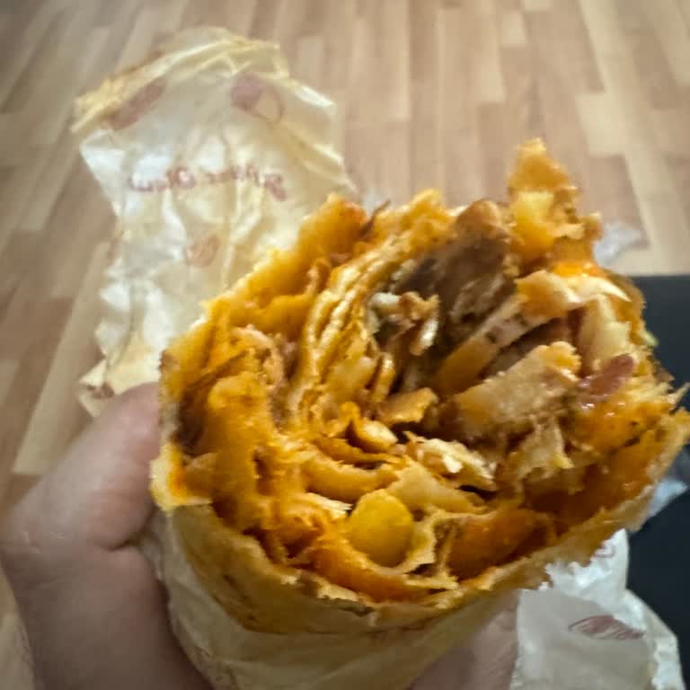 GetirYemek Bol Mayonezli Dürüm Kuru Ve Sosuz Geldi, Müşteri Hizmetleri Çözüm Sunmadı