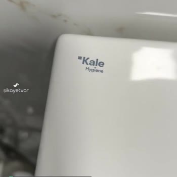 Kale Klozet Kapağı 5 Ayda Sarardı Ve Dökülme Oldu