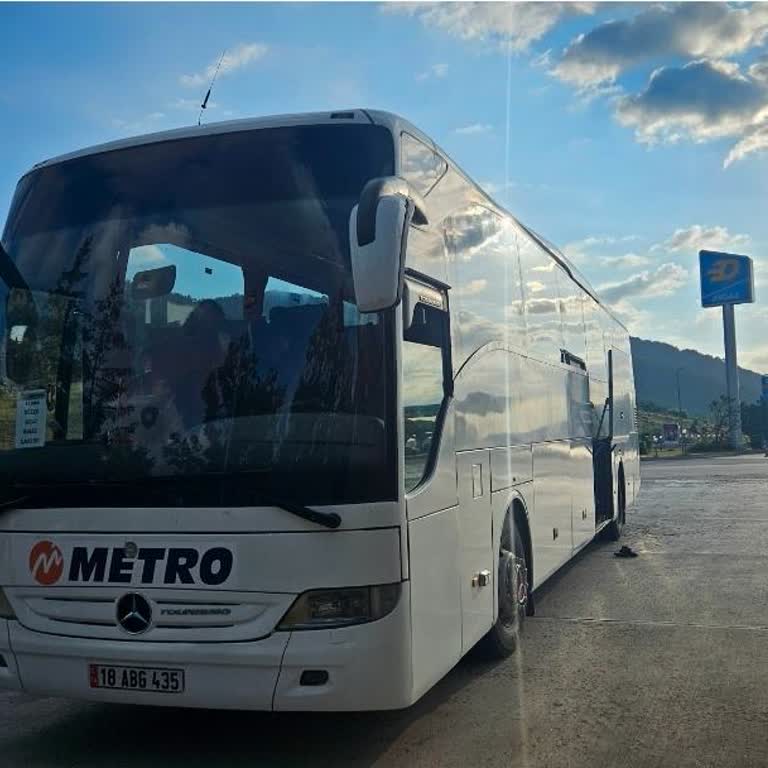 Arızalı Otobüs, Güvenlik Riski Ve Uzun Bekleme