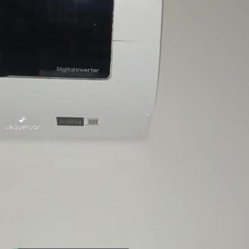 Samsung Klima İç Ünitesinin Su Damlatması