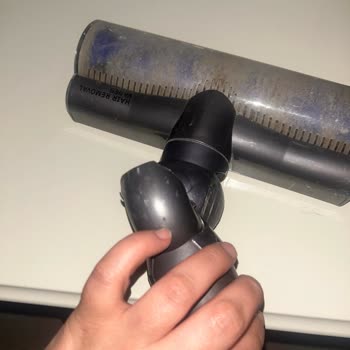 Dyson V10 Motorhead Mafsal Parçası Kısa Sürede Kırıldı, Garanti Reddi