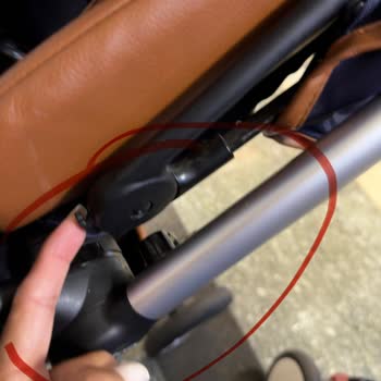 Ajet Uçuşunda Bebek Arabam Ağır Hasar Aldı Ve Şikayetime İlgisiz Otomatik Cevap Geldi