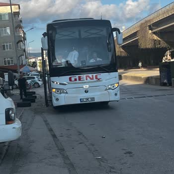 Samsun Otogarına Gitmeyen Otobüs, Yolcuyu Sanayi Bölgesinde Bıraktı Ve 1300 TL İade Talep Ediyor