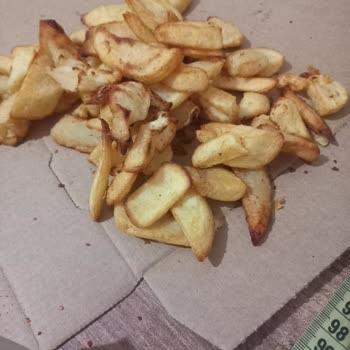 Küçük, Bayat Pizza Ve Soğuk Patates: Yanıltıcı Ölçü Bilgisi Ve İade Talebi