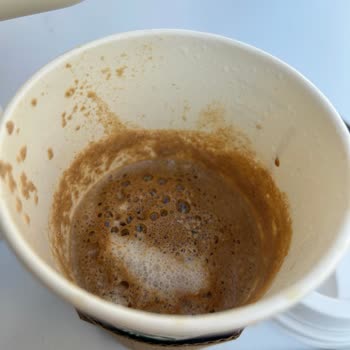 Sağlığıma Risk Yapan Yarım Doldurulmuş Latte, Cevapsız Şikayet