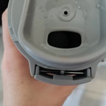 Amazon Üzerinden Alınan Kırık Kapaklı Stanley Termosun İade Veya Değişim Talebi