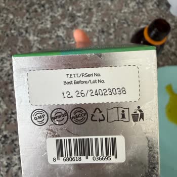 Şurupta Siyah Parçacıklar Bebeğin Sağlığını Tehdit Ediyor
