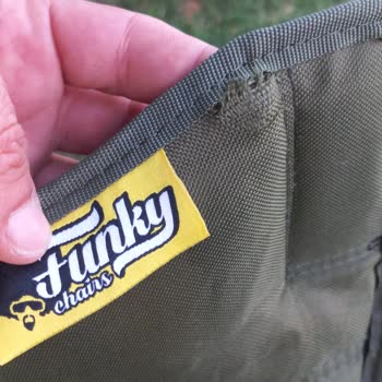 Funky Kamp Sandalyelerinde Kısa Sürede Deforme Olan Kumaş Ve 800 TL Ödeme Talebi