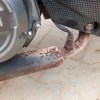 Yeni Motosiklet Egzozu Kısa Sürede Paslandı, Garanti Reddi Ve Cevapsız Eposta