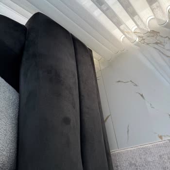 Enza Home’da Teslim Edilen Koltukta Yırtık, Hatalı Montaj Ve Renk Farkı