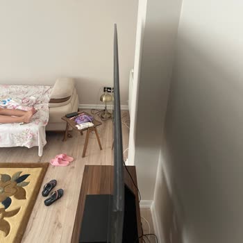 Zemine Konulmayan Kurulum Ve Yamuk Ekran Nedeniyle Yıldırım Elektronik Sorumluluk Reddi
