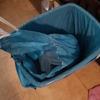 BİM Büyük Boy Çöp Poşetinde Kalite Dalgalanması