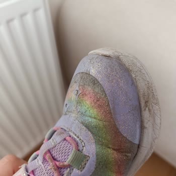 Skechers Kız Çocuk Ayakkabısının Kısa Sürede Dikiş Sorunu Ve İade Talebi