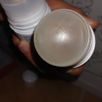 Bozuk Doğal Deodorant, Mağazada Değişim Yapılamaması Ve İade Talebi