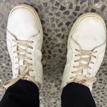 Calvin Klein Shoes Bought on Trendyol Fall Apart Shortly After Purchase