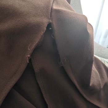 Defolu Ürün Tekrarı Ve Geciken Teslimat: Müşteri Güveni Sarsıldı