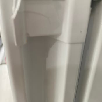 Garanti Kapsamındaki Tekrar Kırılan Buzdolabı Kapak Ve Ürün Değişimi Talebi