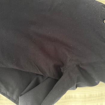 Cacharel Pantolonunda İlk Yıkamada Küçülme, Tüylenme Ve Kötü Koku