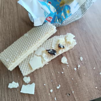 Süt Kremalı Gofretten Çıkan Siyah Parçalar Tüketiciyi Endişelendirdi