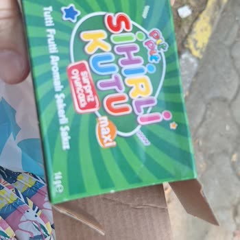 Pıt Pıt Sihirli Kutu’da Oyuncak Yok, Sadece Sakız