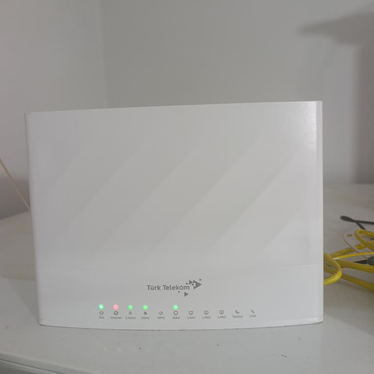 Düziçi'de 48 Saat Süren İnternet Kesintisi Ve Yetersiz Mobil Çözüm Talebi
