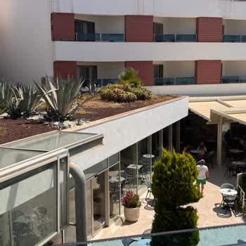 Tatilbudur Deniz Manzaralı Oda İddia Edildi Restoran Manzaralı Oda Sunuldu