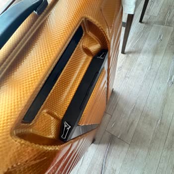 Samsonite Valizin Çekme Sapının Kırılması Ve Garanti Kapsamında Yenisiyle Değiştirilmesi Talebi
