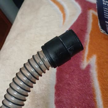 Bissell Halı Ve Koltuk Yıkama Makinesinin Bağlantı Aparatı Kırıldı, Satıcıdan Yardım Alınamadı