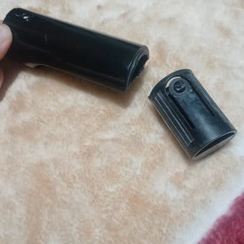 Bissell Halı Ve Koltuk Yıkama Makinesinin Bağlantı Aparatı Kırıldı, Satıcıdan Yardım Alınamadı