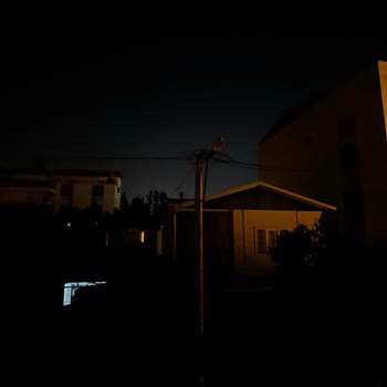 Adana Toroslar’da Çalışmayan Sokak Lambası Güvenlik Endişesi Yaratıyor