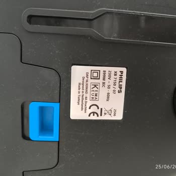 Garanti Kapsamında Philips Süpürge Borusu Kırıldı, Yetkili Bayi Ücret Talep Ediyor