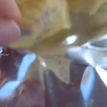 Lays Paket İçindeki Çıkan Üstü Mor Cipsi