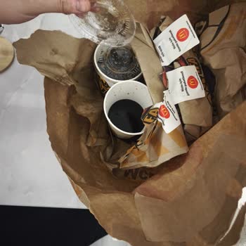 Geç Teslim, Halı Hasarı Ve İade Reddiyle McDonalds Beylikdüzü Şikayeti