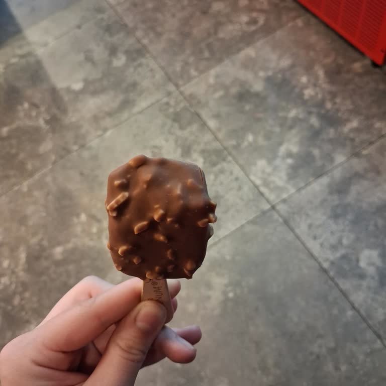 Magnum Çubuk Dondurmanın Yarı Eksik Çıktığı Ve Tekrarlanan Kalite Sorunu