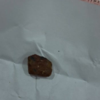 Hacıoğlu Lahmacun Paketi İçinde Sert Metal Parça