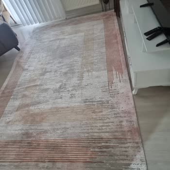İmren Halı’da Halıların Zarar Görmesi Ve Bir Halının Rehin Tutulması