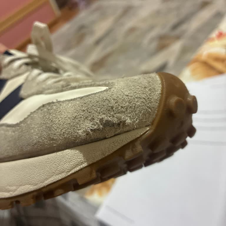 New Balance 327 Ayakkabısının Ön Kısmının Kısa Sürede Patlaması Ve Ürün Değişimi Talebi