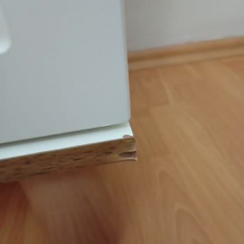 Kurulumda Zorla Kurulan TV Ünitesinin Deforme Olması Ve Çözüm Bulunamaması