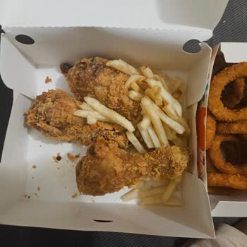 Yanlış Sipariş Ve Yetersiz Porsiyon Nedeniyle İade Talebi Getir Ve Popeyes Hatası