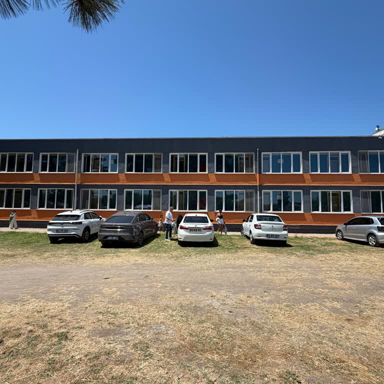 Tanıtımda Görülen Otel Gerçekte Motel Olduğu İçin Tam İade Talebi