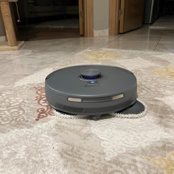 Narwal Freo Z10 Ultra’da Ayıplı Paspas Ünitesi Şarj İstasyonuna Girişi Engelliyor