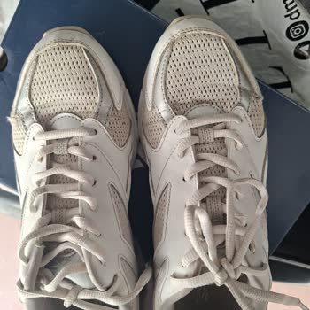 İki Aylık Reebok Ayakkabımda Aynı Kusur, FLO’nun Sadece Fotoğraflarla Gerekçesiz Red