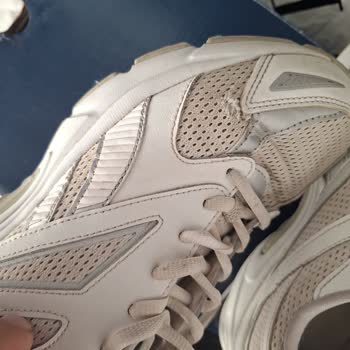 İki Aylık Reebok Ayakkabımda Aynı Kusur, FLO’nun Sadece Fotoğraflarla Gerekçesiz Red
