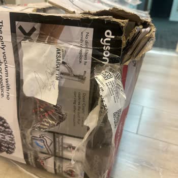Dyson Süpürge Geri Getirildiğinde Hasarlı Ve Yanlış Ürün Gönderildi