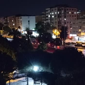 Güneşli Mahallesi Halide Edip Adıvar Bulvarı’nda Aydınlatma Sorunu Güvenliği Tehdit Ediyor