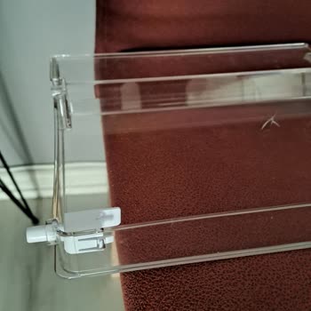 Uğur Derin Dondurucunun Kapak Parçası Zayıf, Garanti Kapsamında Ücretsiz Değişim Talebi