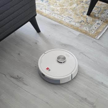 Robot Süpürgenin Dönerek Takılması Ve Sürekli Beni Kurtarın Uyarısıyla Garanti İadesi Talebi