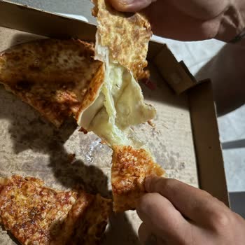 Çiğ Ve Gözleme Hamurlu Pizza İçin Ücret İadesi Talebi