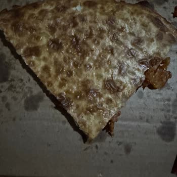 Çiğ Ve Gözleme Hamurlu Pizza İçin Ücret İadesi Talebi